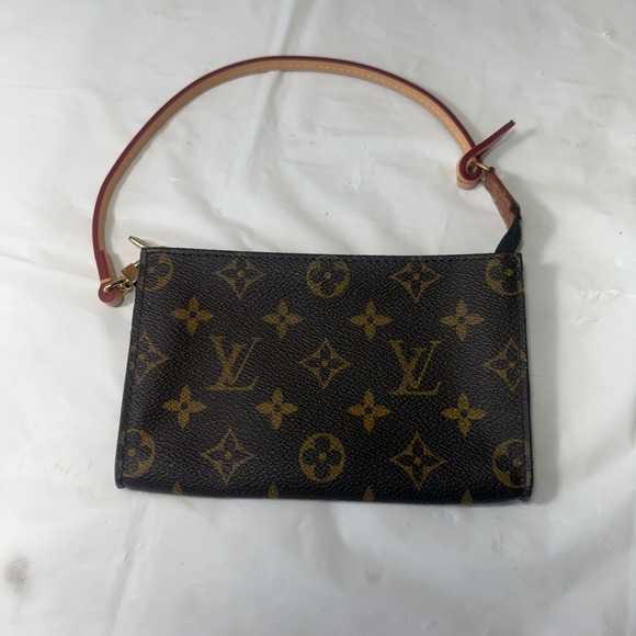 Louis Vuitton LV Bucket  Pouch brown Monogram crossbody - Picture 3 of 17